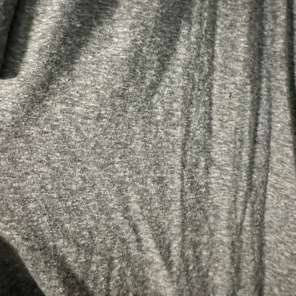 LuLaRoe Lindsay Gray Top - Picture 2 of 4